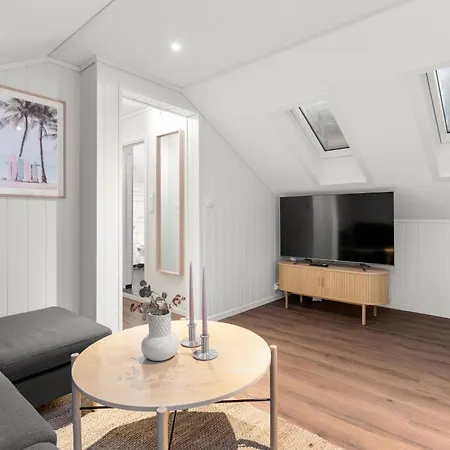 3 Bedroom Close To The Technologypark And